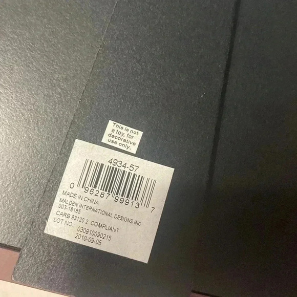 5 for $20 bundle item -Love picture frame “it’s all about us” - Picture 2 of 2